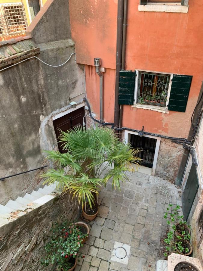 Cà Del Traghetto